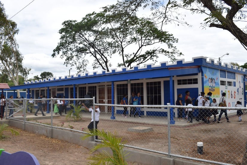 centro-publico-pablo-antonio-cuadra